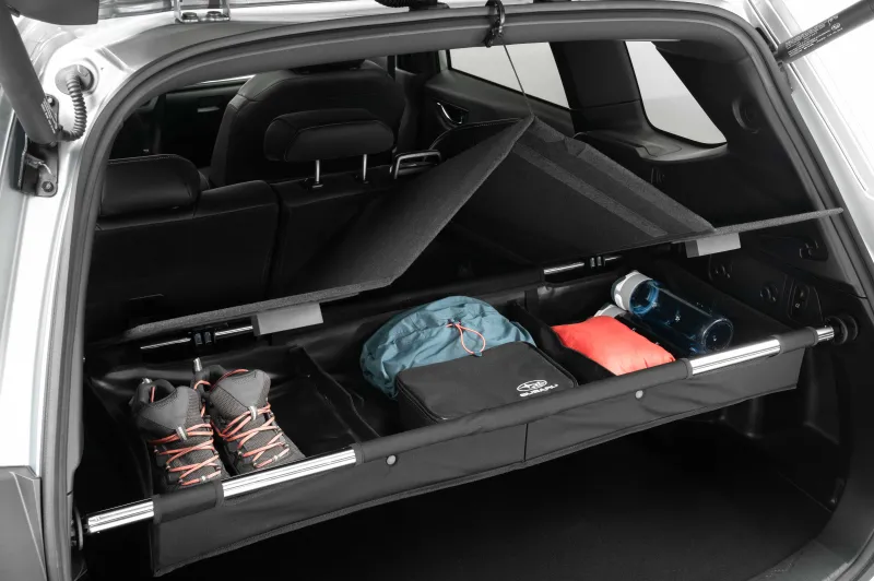 Cargo Middle Box