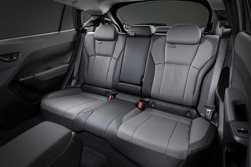 Subaru Crosstrek galinė sėdynė su vieta trims keleiviams.